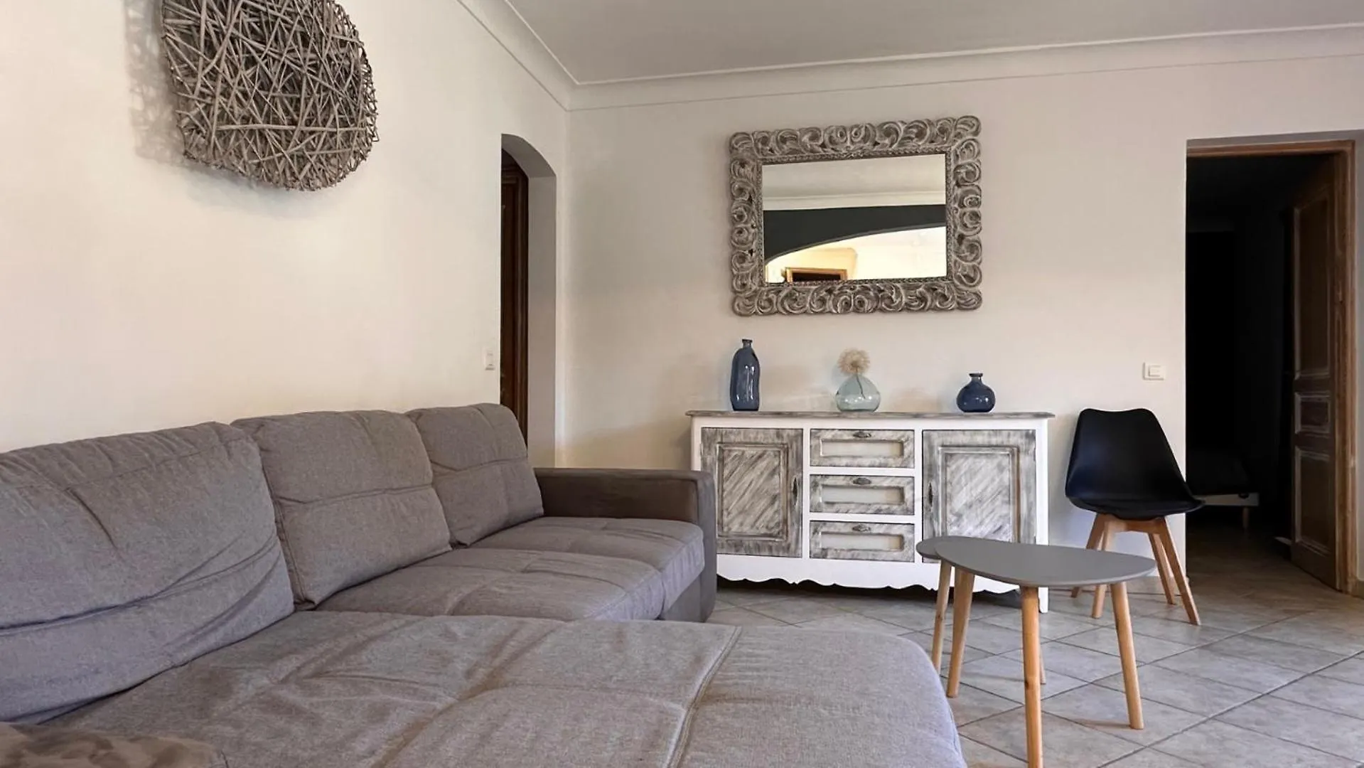 Hébergement de vacances Maison Calme Au Coeur Des Vignes Cogolin France